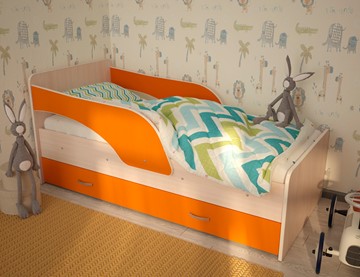 Кровать с бортиками Максимка, корпус Млечный дуб, фасад Оранжевый в Энгельсе
