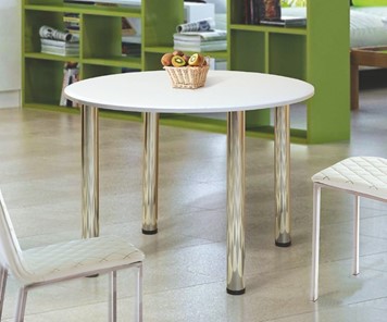 Круглый кухонный стол Круглый 900 на металлических опорах в Саратове