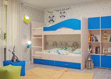 Детская 2-х ярусная кровать Мая с 2 ящиками на щитах, корпус Млечный дуб, фасад Синий в Энгельсе - предосмотр 3