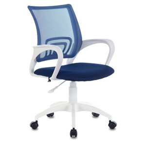 Компьютерное кресло Brabix Fly MG-396W (с подлокотниками, пластик белый, сетка, темно-синее) 532399 в Саратове