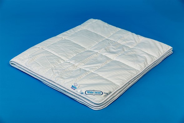 Одеяло лёгкое двуспальное Белый лебедь в Энгельсе - изображение
